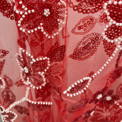 Sexy Red Lace Mermaid Long Prom Dress - V-Neck Evening Gown with Appliques